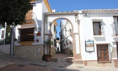 Semi-Private Tour naar Comares en La Zorrilla: 2 Verborgen Juwelen in Oost Málaga
